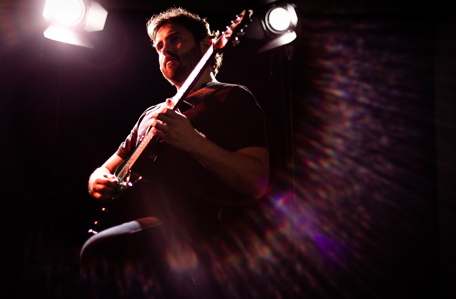 Multiinstrumentista lança álbum de estreia Rock Master